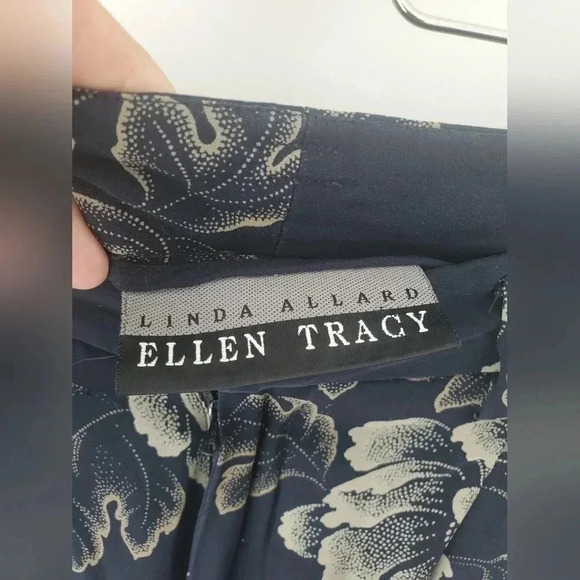 Ellen Tracy Floral Wide-Leg Pants - Black and Gray - Picture 7 of 8